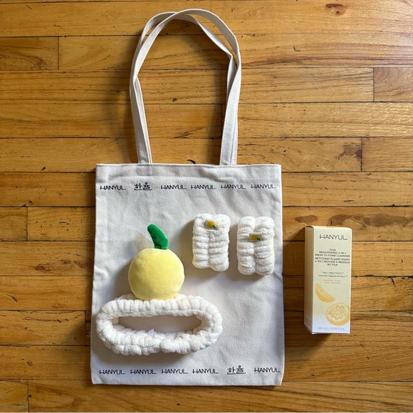 Sephora Other - Hanyul yuja cleanser set NWT